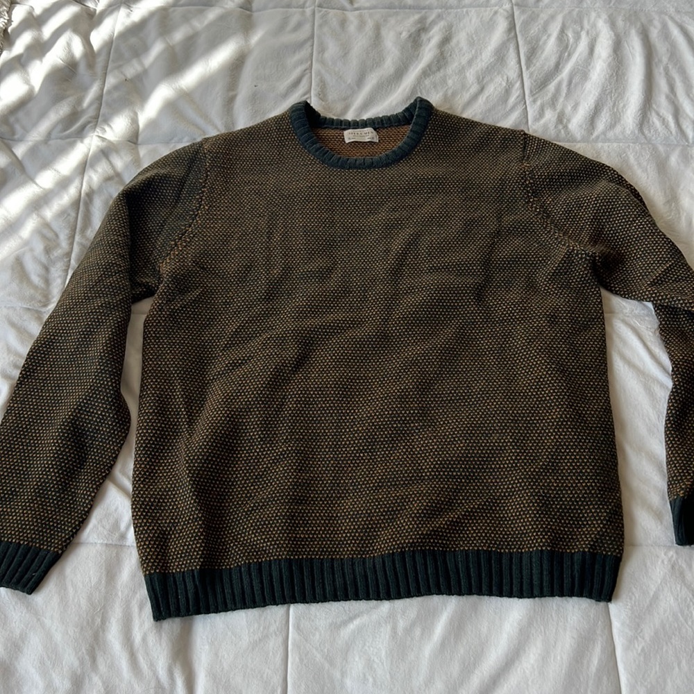 Men sweater color brown and green size XL
